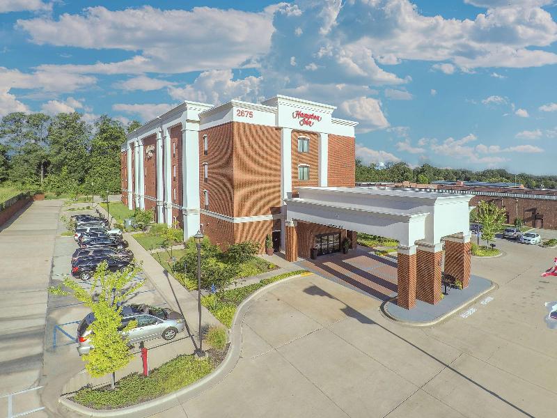 Hampton Inn Hernando image