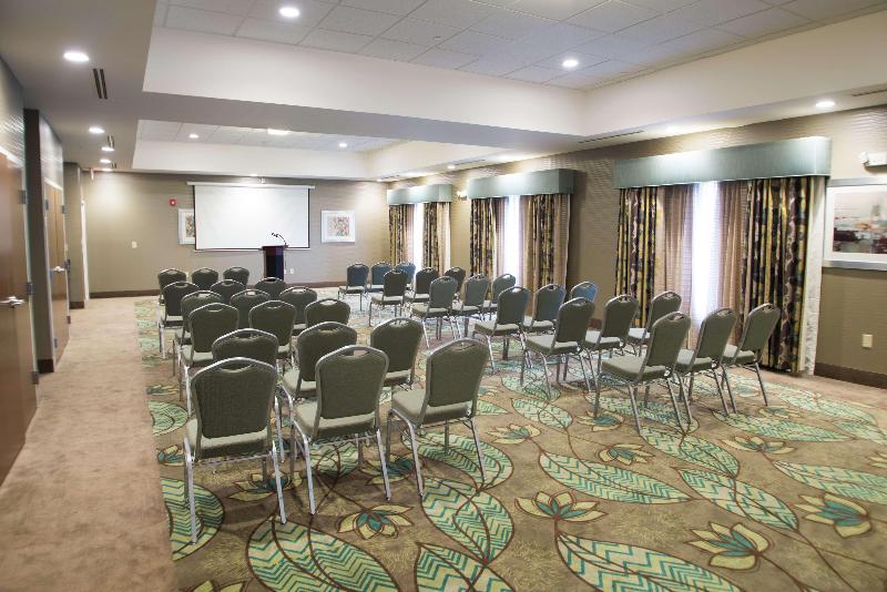 Hampton Inn Hernando image
