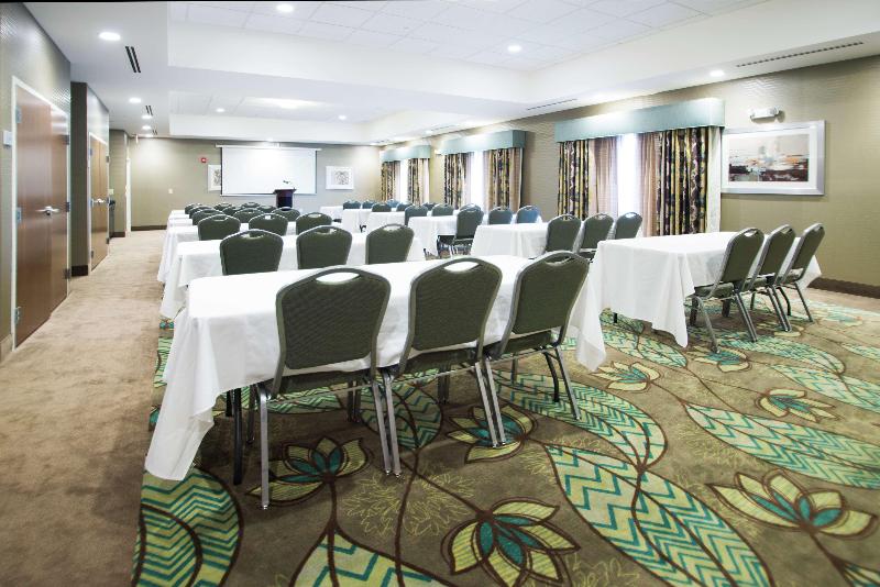Hampton Inn Hernando image