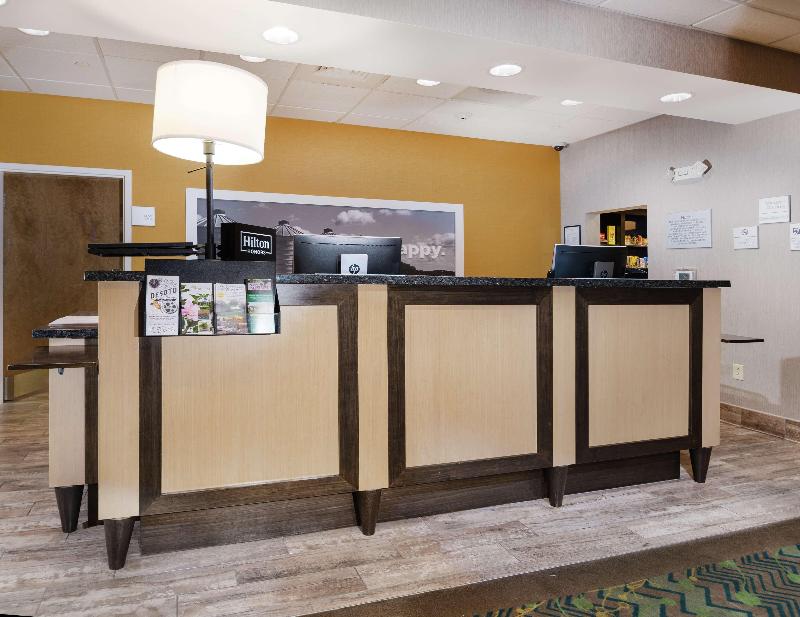 Hampton Inn Hernando image