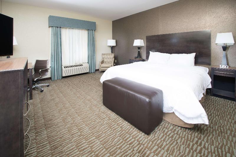 Hampton Inn Hernando image