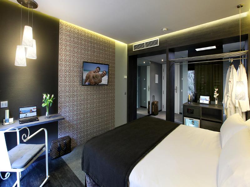 TWO Hotel Barcelona by Axel Adults Only image