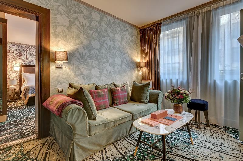 The One Alma Paris image