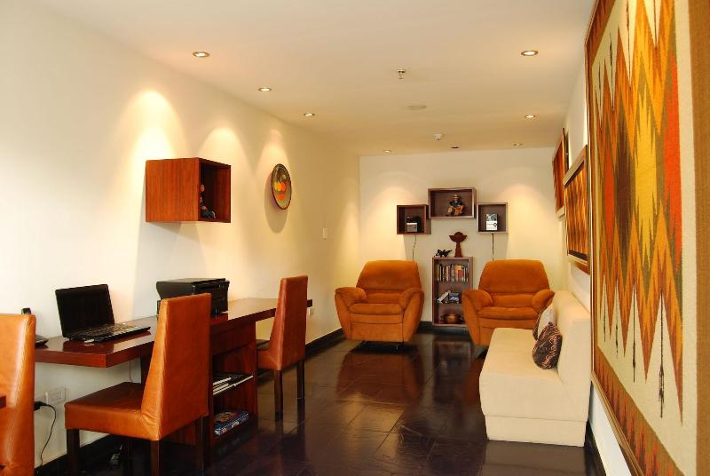 Boutique Anahi image
