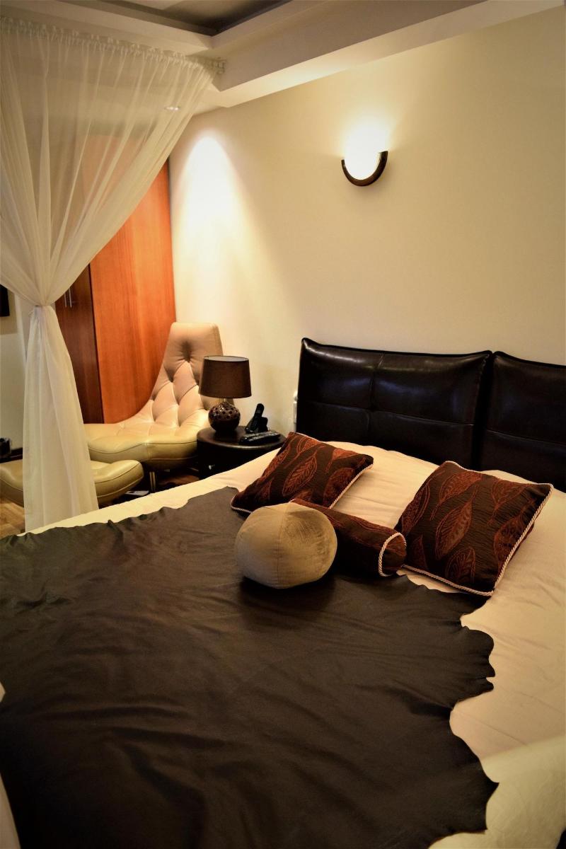 Boutique Anahi image