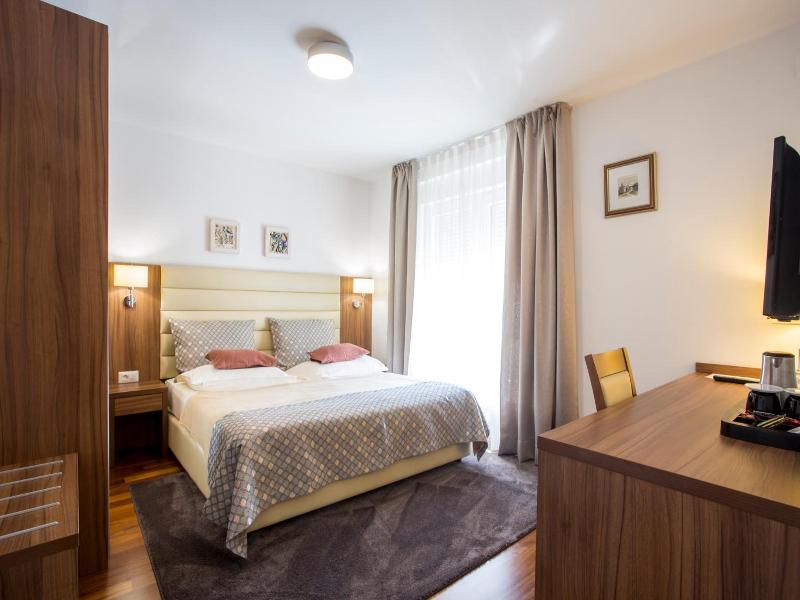 Villa Karda Residence image