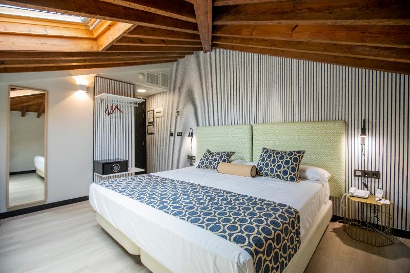Hotel Soho Boutique Malaga image
