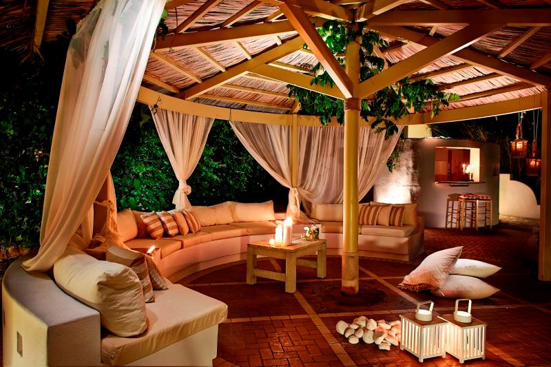 VILLA DELUXE