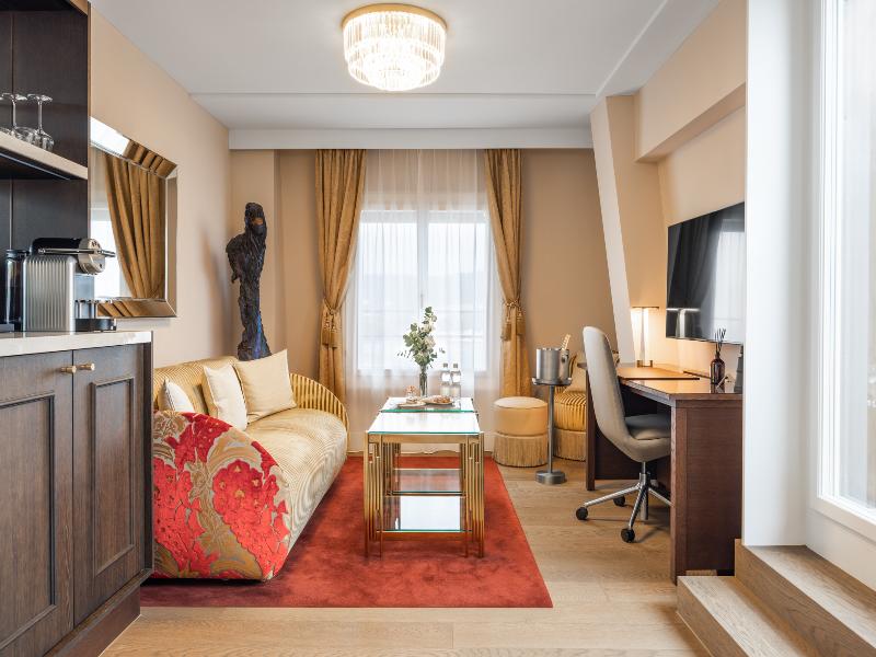 Grand Hotel National Luzern image