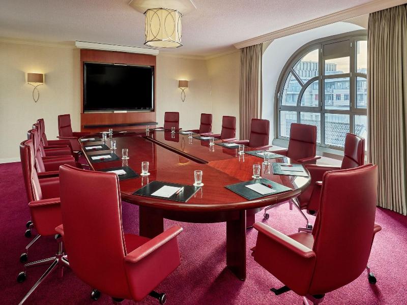 Hamburg Marriott Hotel image