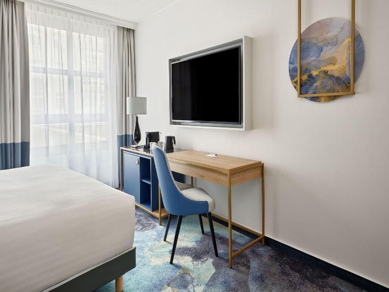 Hamburg Marriott Hotel image