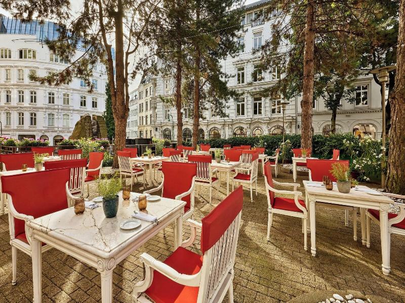 Hamburg Marriott Hotel image