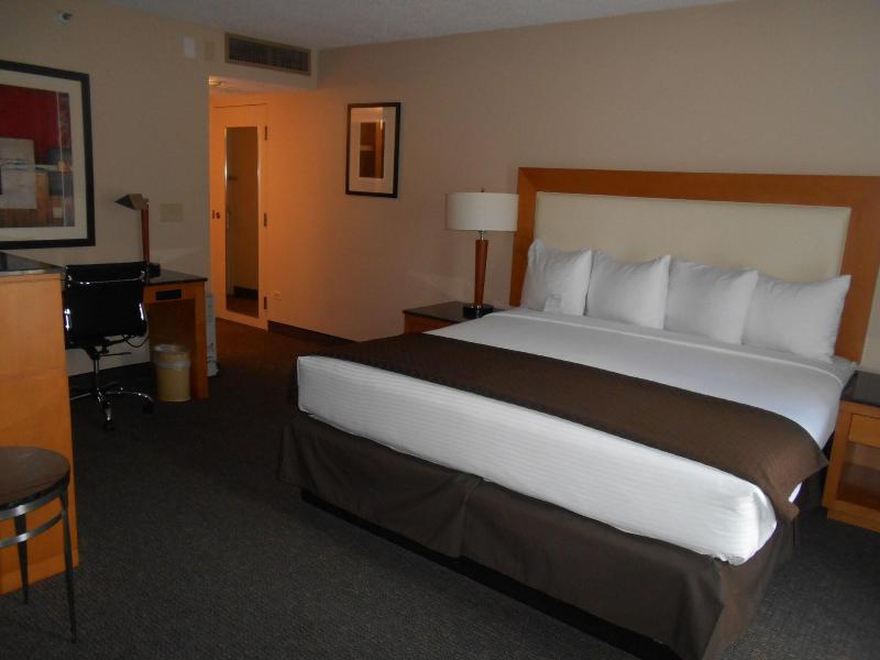 Red Lion Inn & Suites Olympia, Governor Hotel image