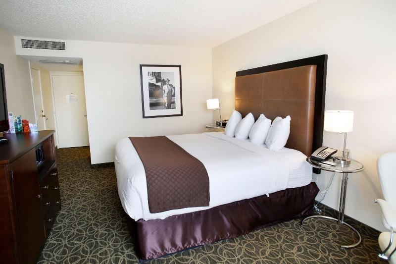 Red Lion Inn & Suites Olympia, Governor Hotel image