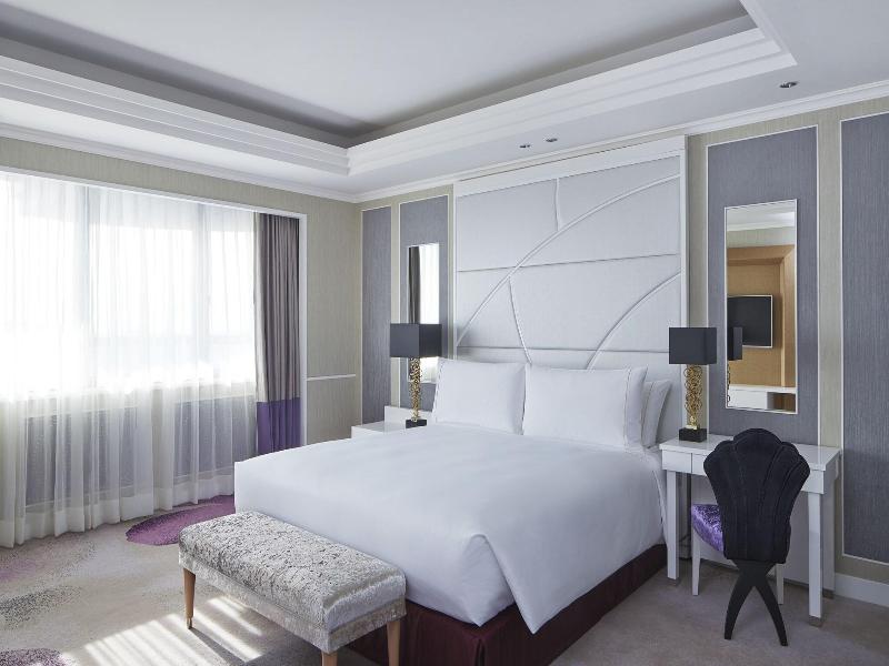 Tokyo Marriott Hotel image
