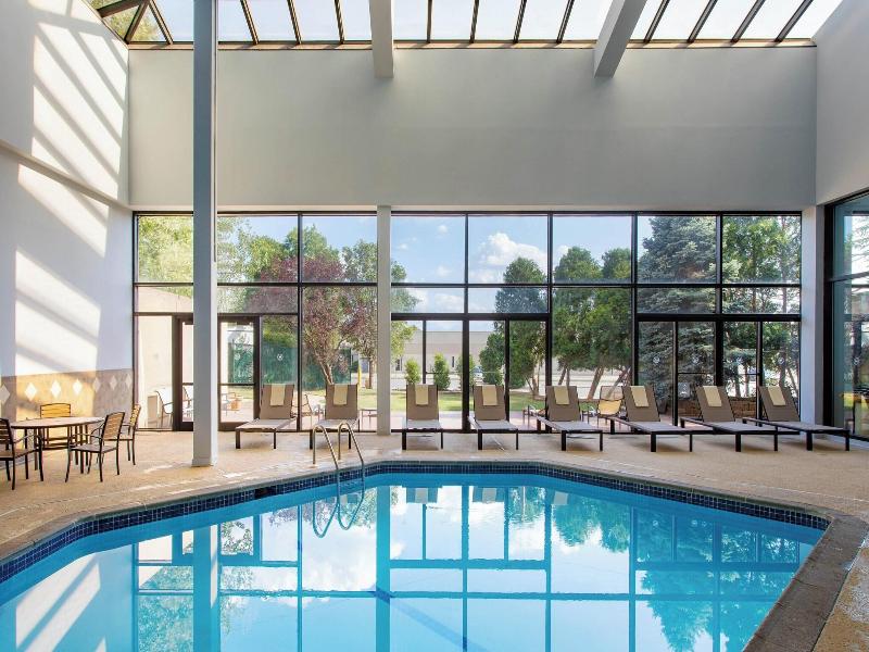 Sheraton Edison Hotel image