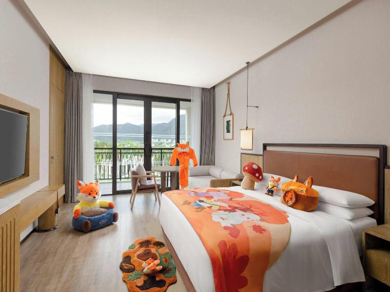 Sanya Marriott Yalong Bay Resort & Spa image