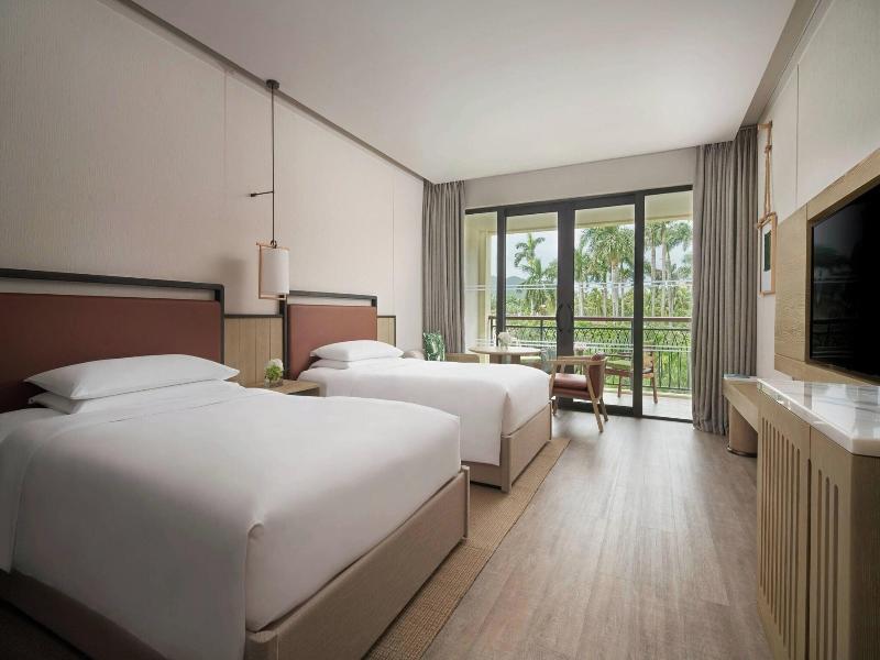 Sanya Marriott Yalong Bay Resort & Spa image