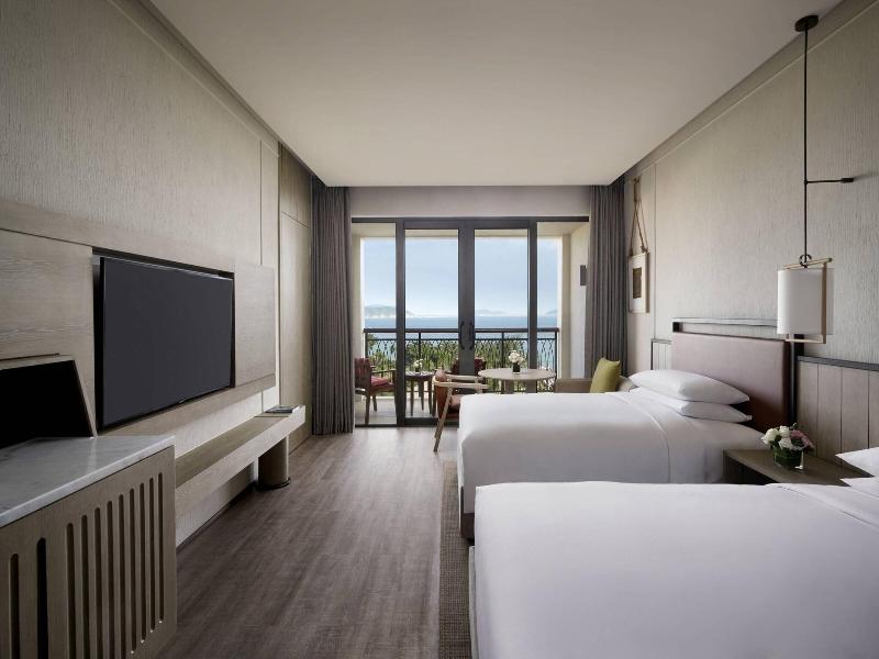 Sanya Marriott Yalong Bay Resort & Spa image