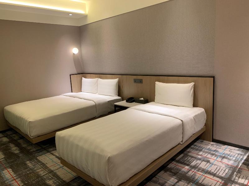 Hotel Midtown Richardson image