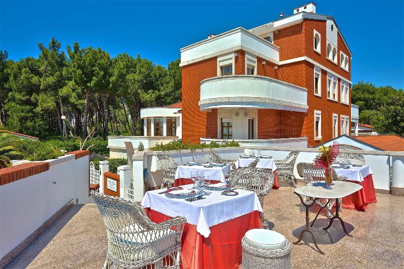 Luxury boutique hotel Villa Vulin image