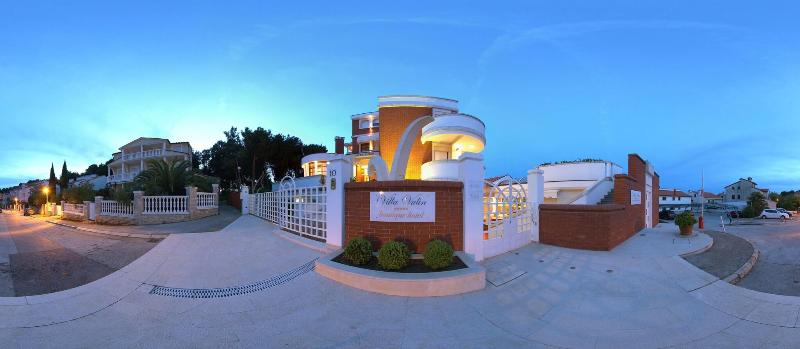 Luxury boutique hotel Villa Vulin image