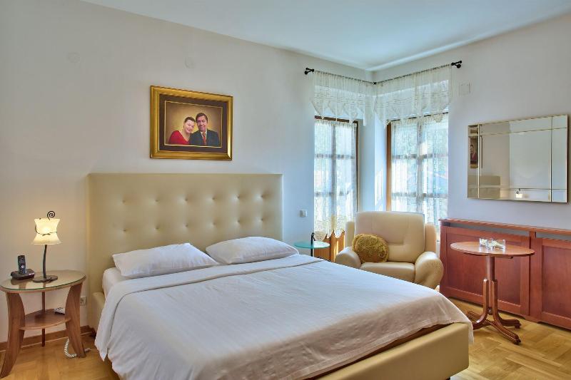 Luxury boutique hotel Villa Vulin image