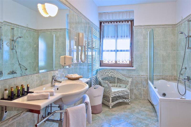 Luxury boutique hotel Villa Vulin image