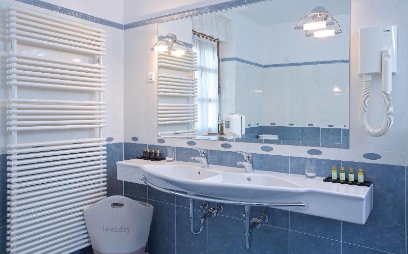 Luxury boutique hotel Villa Vulin image
