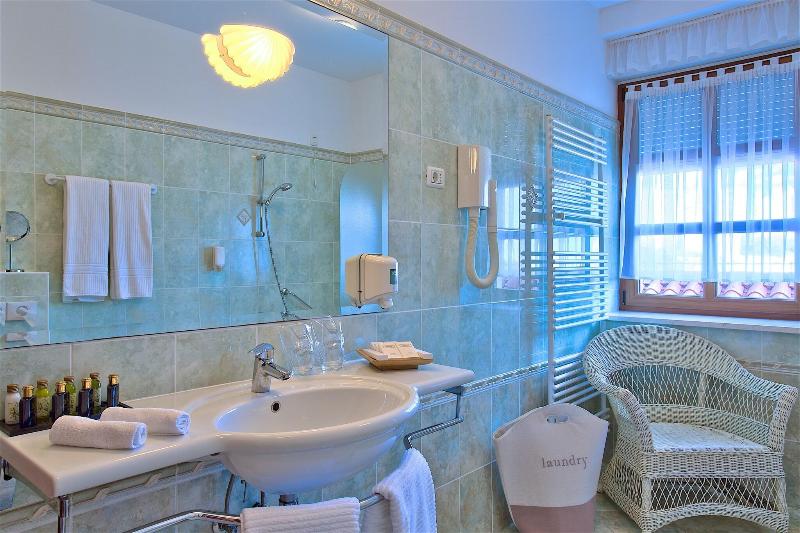 Luxury boutique hotel Villa Vulin image