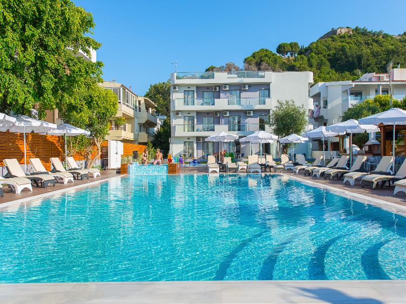 Sunny Days Hotel image
