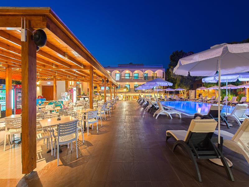 Sunny Days Hotel image