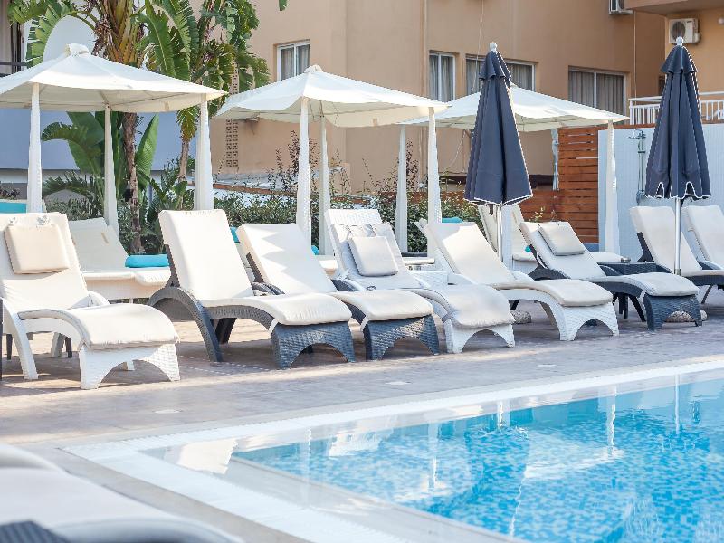 Sunny Days Hotel image
