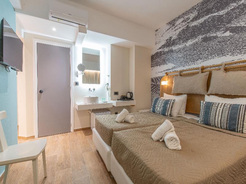 Sunny Days Hotel image