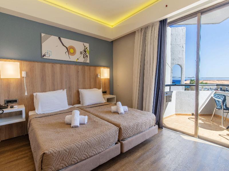 Sunny Days Hotel image