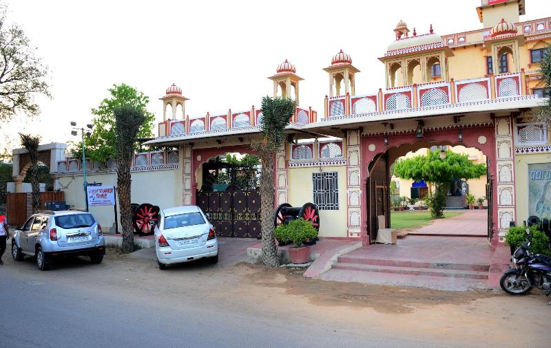 Mahal Rajwada Resort — general view