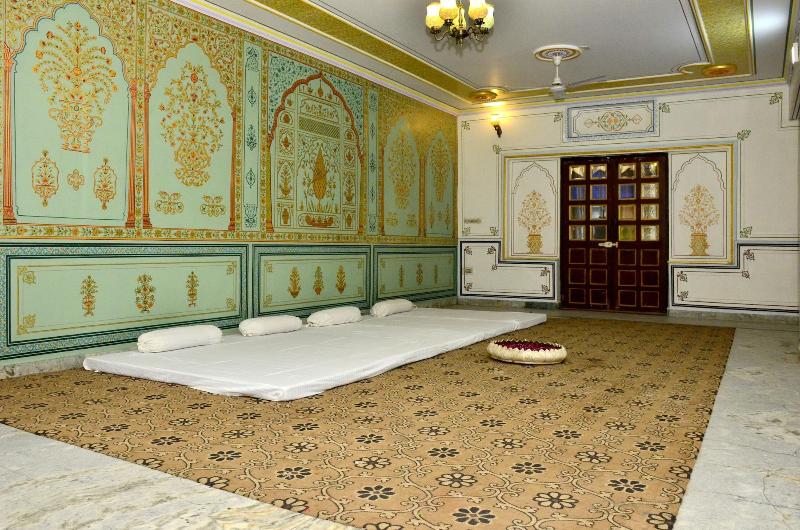 Mahal Rajwada Resort image
