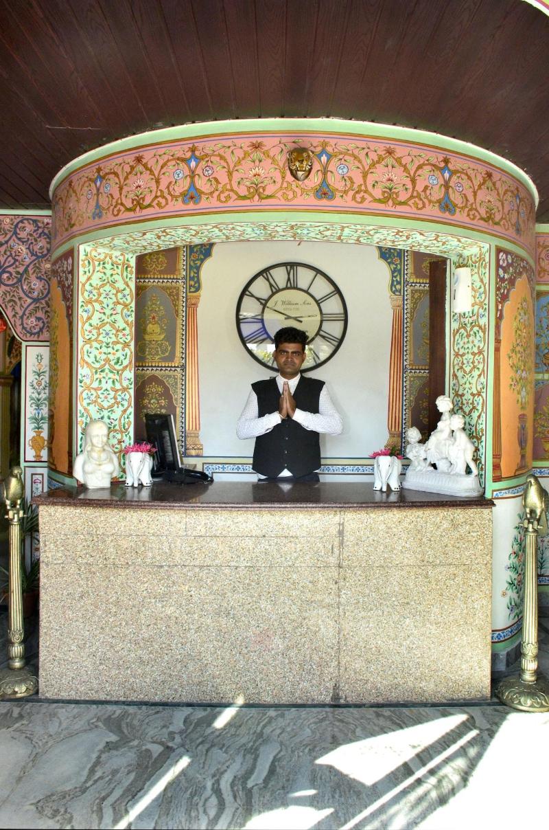 Mahal Rajwada Resort image