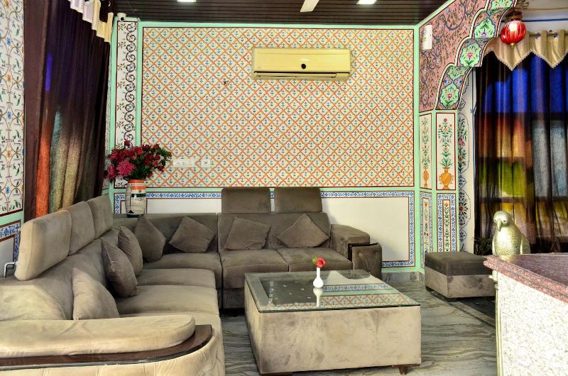Mahal Rajwada Resort image