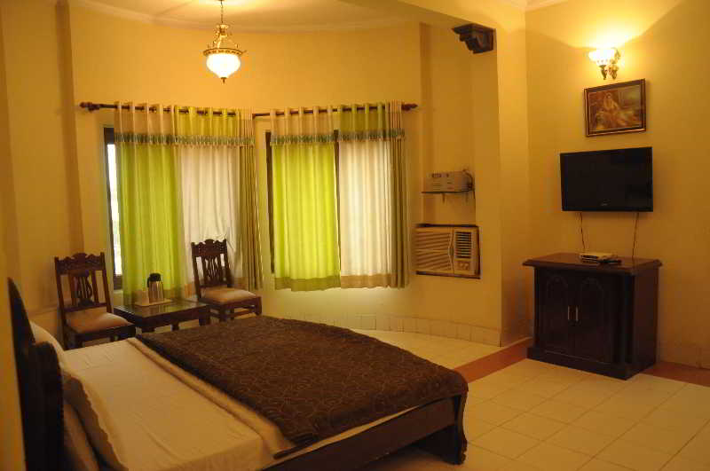 Mahal Rajwada Resort image