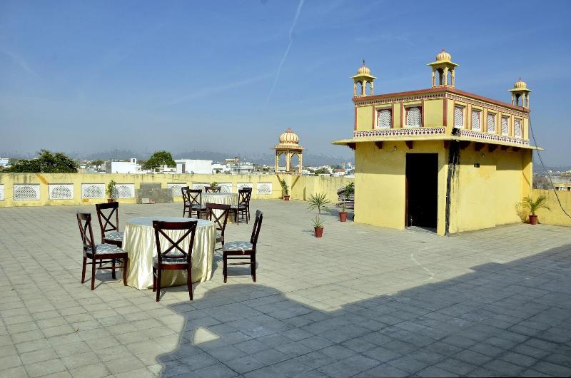 Mahal Rajwada Resort image
