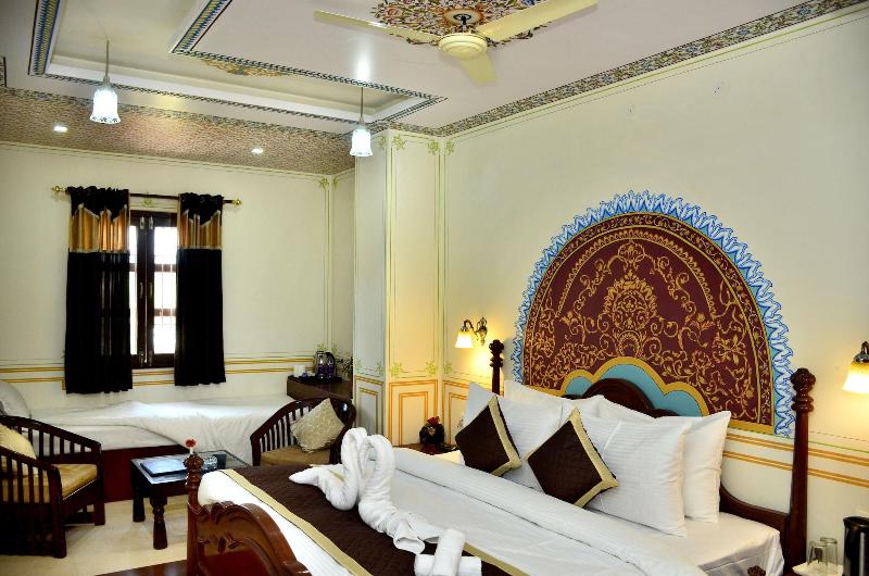 Mahal Rajwada Resort image
