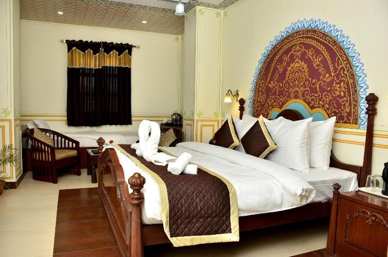 Mahal Rajwada Resort image
