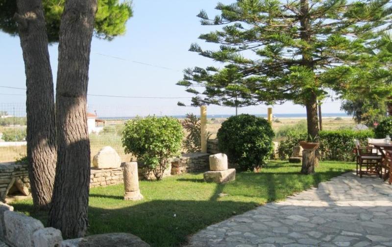 Apollon Hotel image