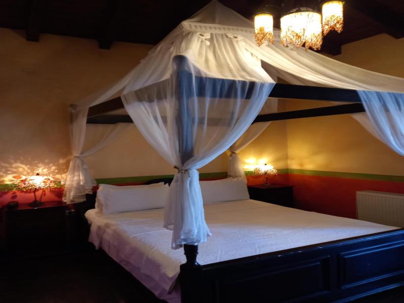 Mythos Guesthouse image