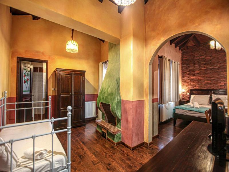 Mythos Guesthouse image