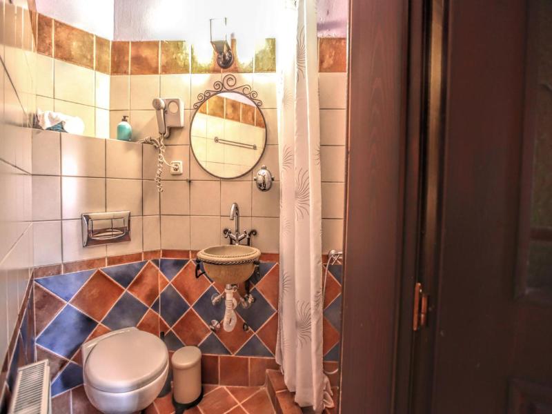 Mythos Guesthouse image