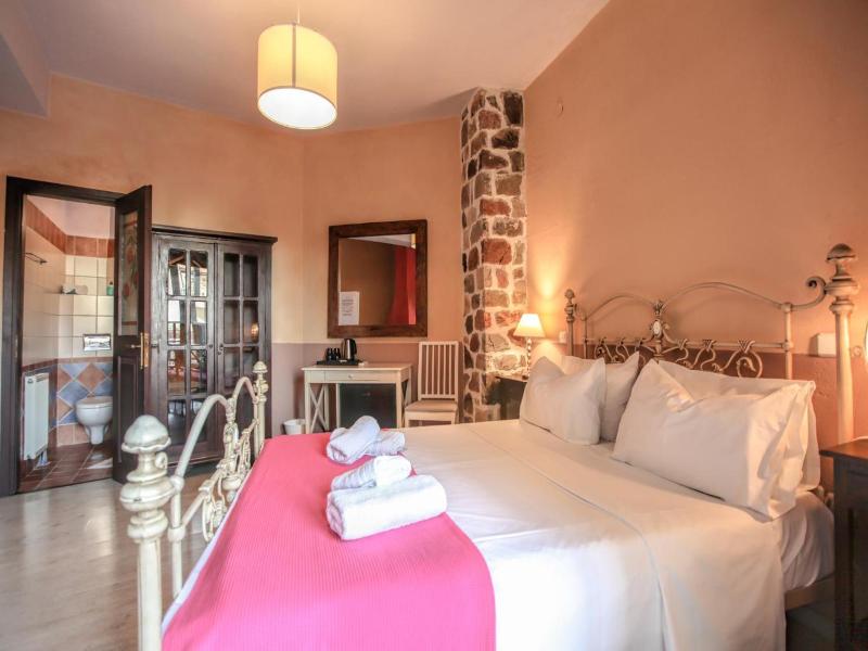 Mythos Guesthouse image