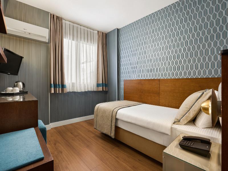 The New Zeybek Hotel image
