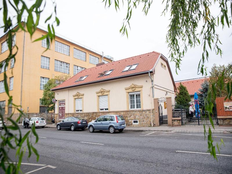 Karin Hotel image